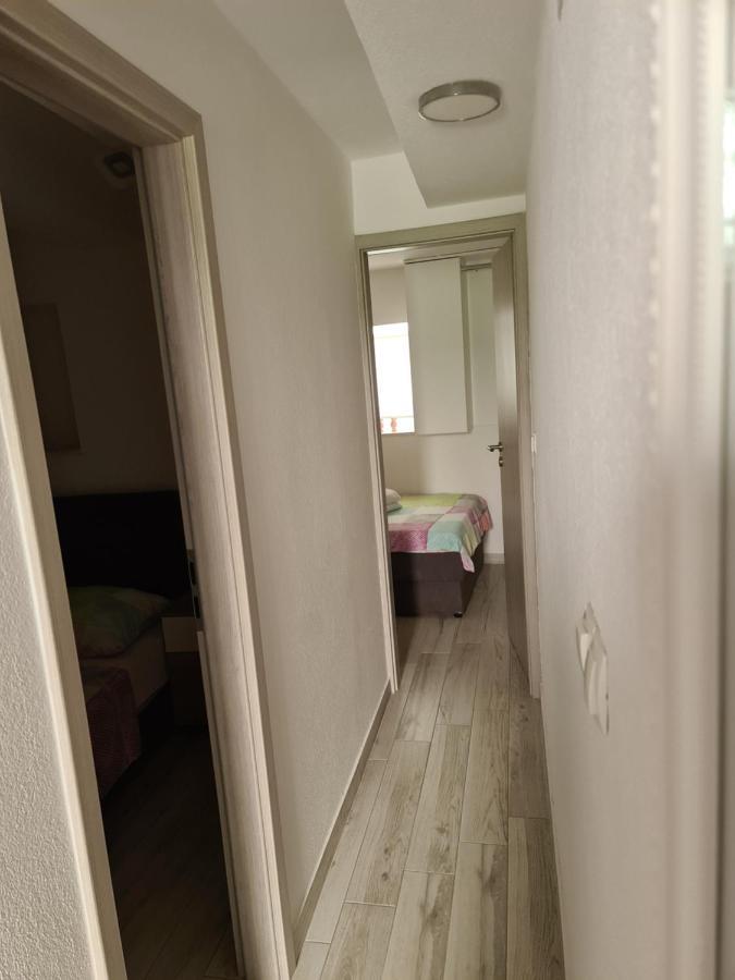 Apartments Rose1 Đảo Đảo Cres Ngoại thất bức ảnh